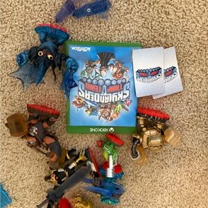 Skylanders Trap Team Xbox One Game with Figures